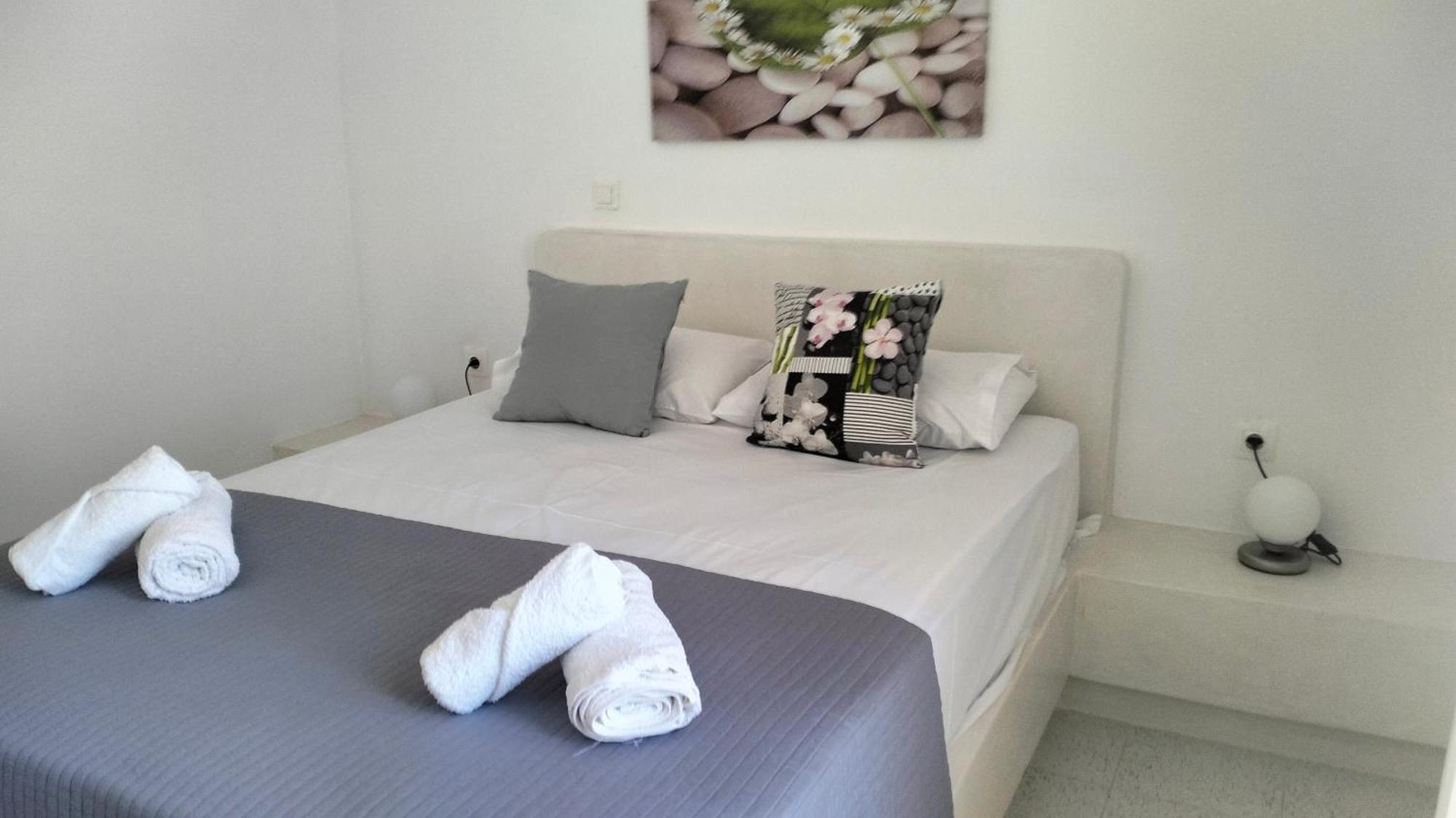 Ferienwohnung Θέαστρον - Theastron House With Great View In Chora Pera Gyalos Exterior foto