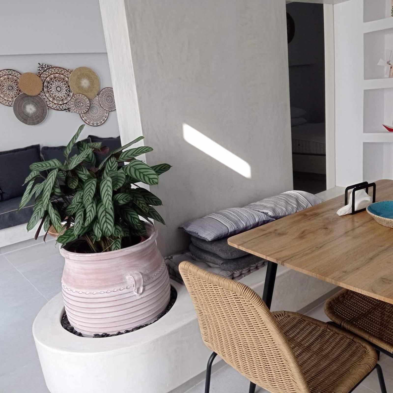Ferienwohnung Θέαστρον - Theastron House With Great View In Chora Pera Gyalos Exterior foto