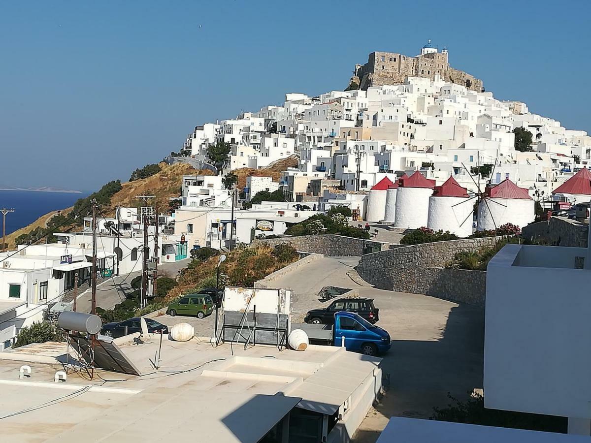 Ferienwohnung Θέαστρον - Theastron House With Great View In Chora Pera Gyalos Exterior foto