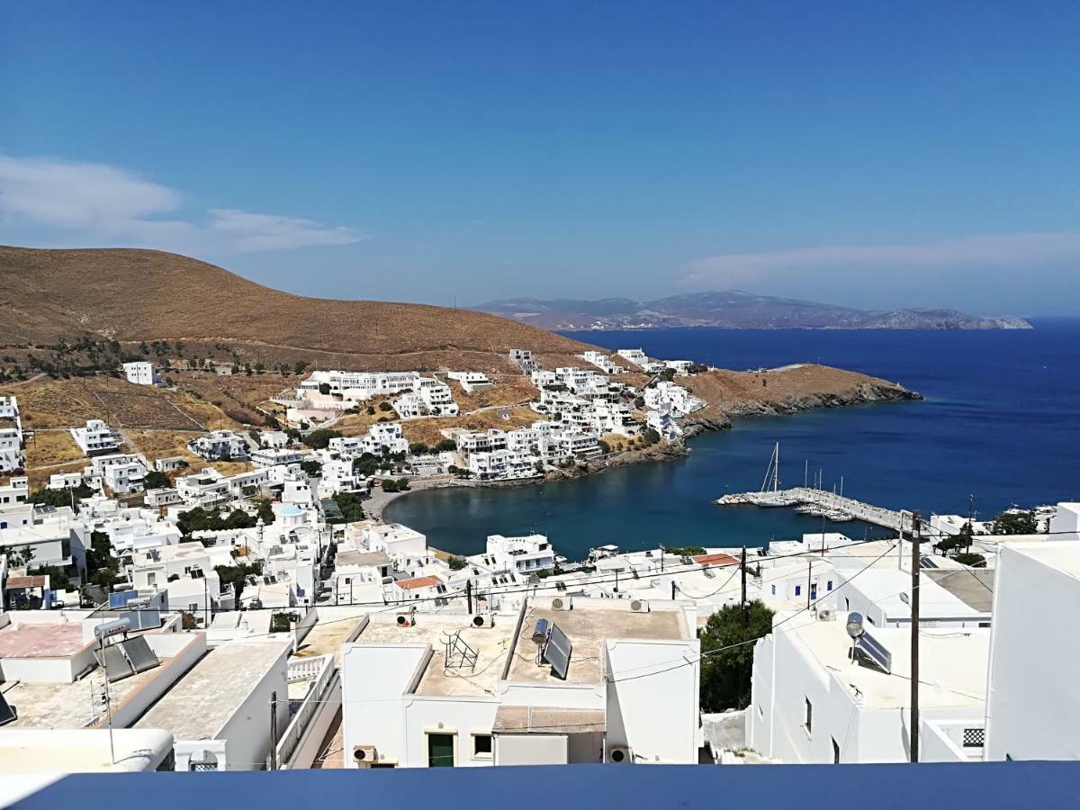 Ferienwohnung Θέαστρον - Theastron House With Great View In Chora Pera Gyalos Exterior foto